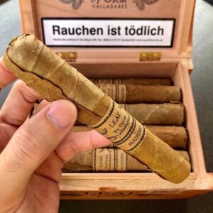 Xì Gà Leaf By Oscar 2 Xi Ga Leaf by Oscar 1