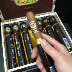 Xi Ga Romeo Y Julieta Habana Reserve Titan 21 2