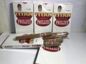 Xì Gà được làm như thế nào 2 Xì Gà Titan Phillies