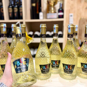 Rượu Vang Bubbles Moscato D asti 3 Ruou Vang Bubbles Moscato D asti 3