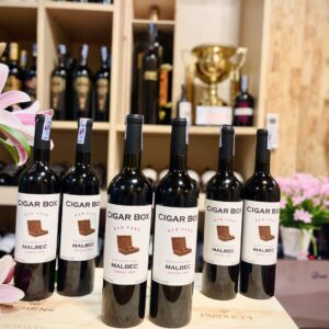 Rượu Vang Cigar Box Malbec 2 Ruou Vang Cigar Box Malbec 4