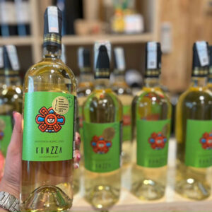 Rượu Vang Kunzza Sauvignon Blanc 2 Ruou Vang Kunzza Sauvignon Blanc 2