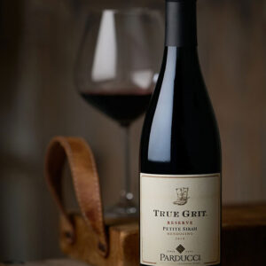 Rượu Vang True Grit Petite Syrah Reserve 2 Ruou Vang True Grit Petite Syrah Reserve 3