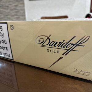 thuoc la Davidoff 1